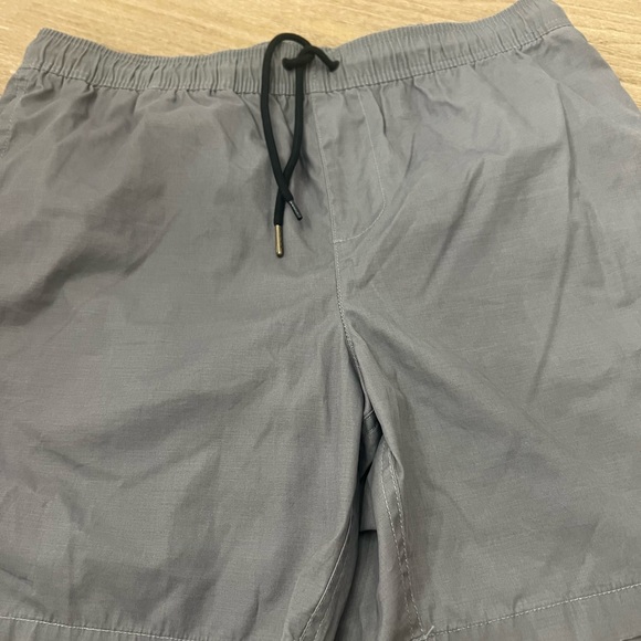 Good threads gray swimsuit trunks large - Picture 2 of 7